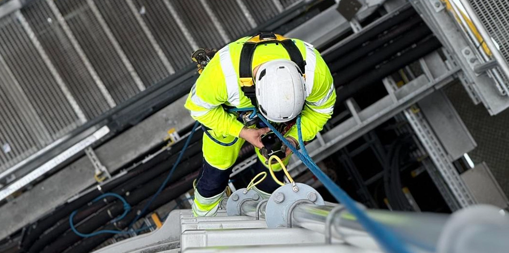 reliable anchorage when working at height