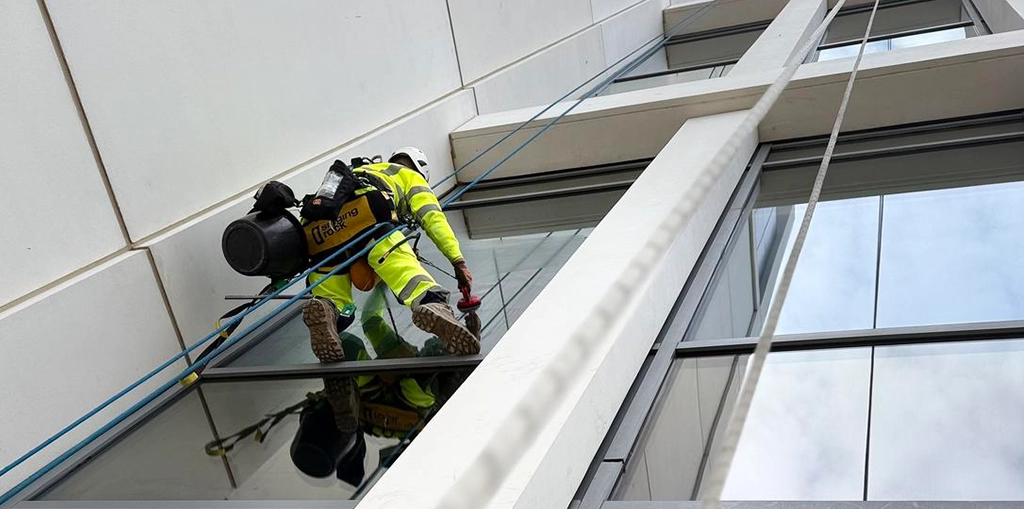 Safe, certified anchor solutions for rope access